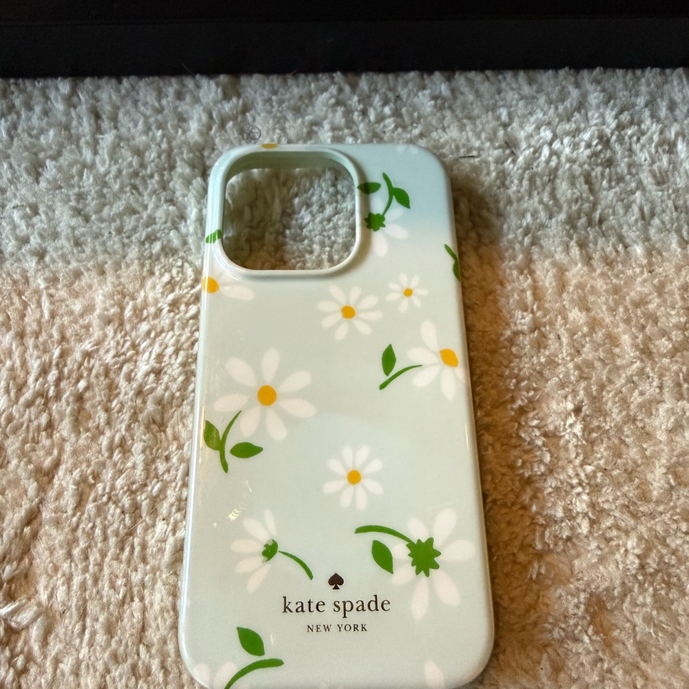 SOLD-kate spade Daisy Phone Case - Light Blue and White